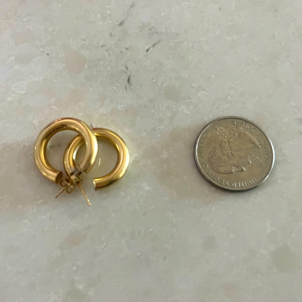 Solid 14k gold everyday hoops 20mm